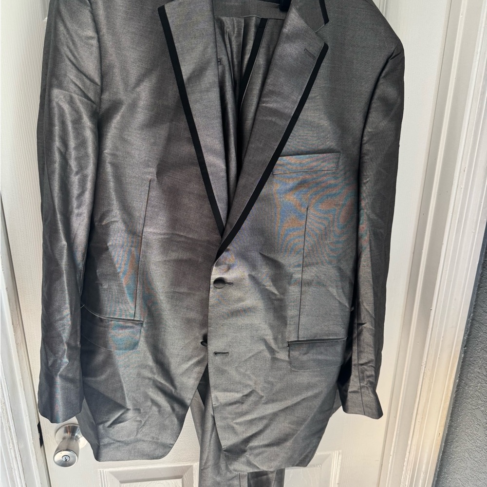 Men's Gray Suit with Black Trim